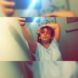 Meet your Posher, Rakay